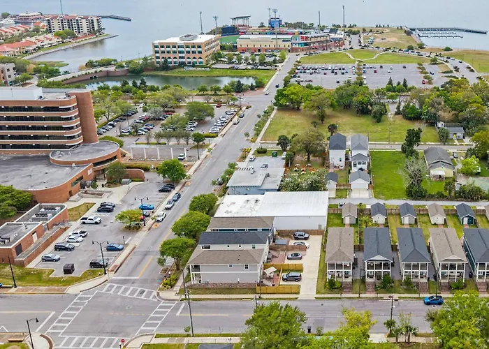 311 W Government St * Pensacola
